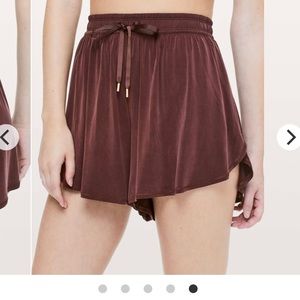 Lululemon Principal Dancer shorts